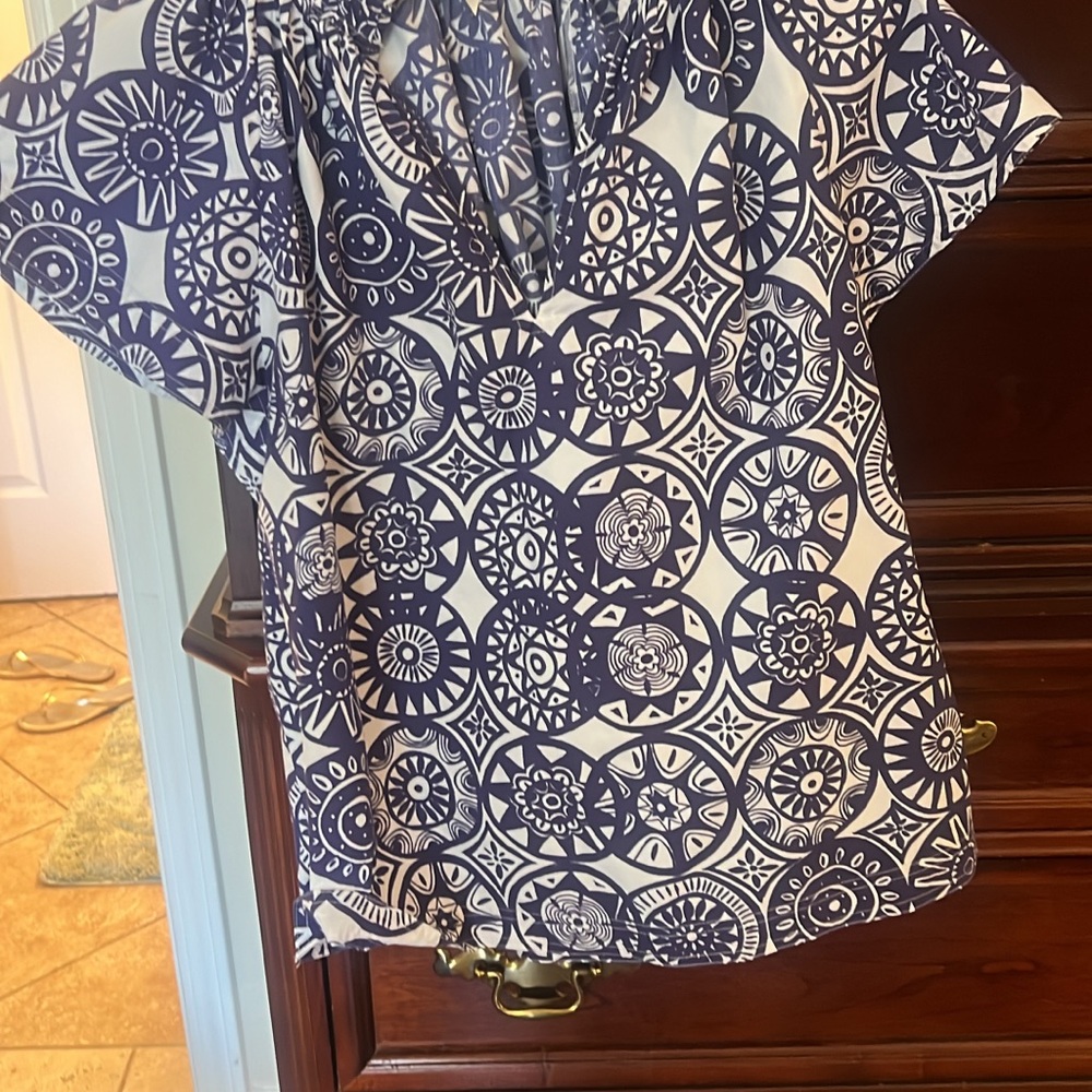 Navy and White Patterned Women's Top